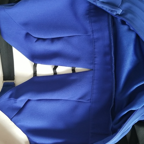 Royal Blue Evening Gown - Picture 7 of 10